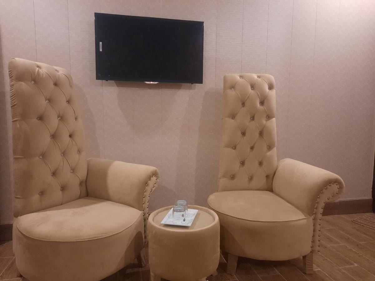 Royal Fort Executive Hotel Gulberg Lahore Exteriör bild