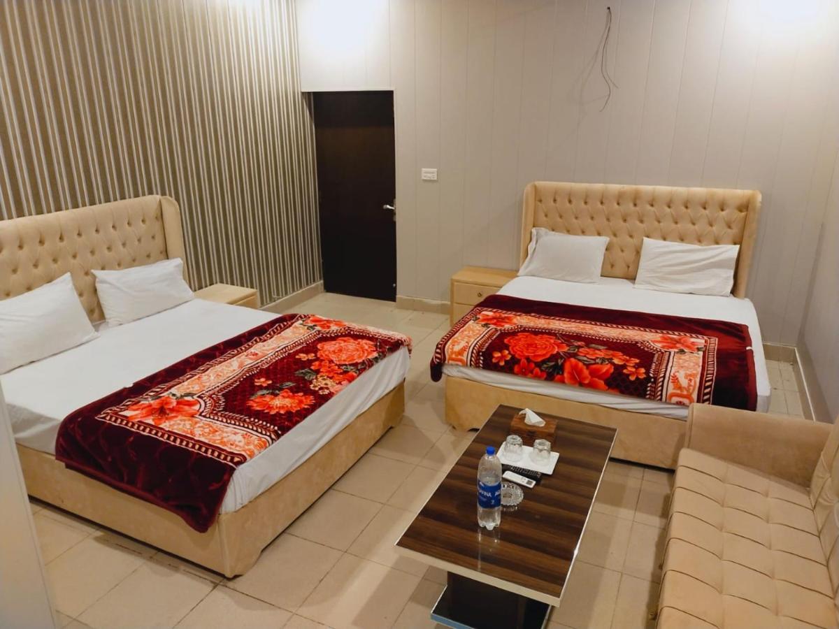 Royal Fort Executive Hotel Gulberg Lahore Exteriör bild