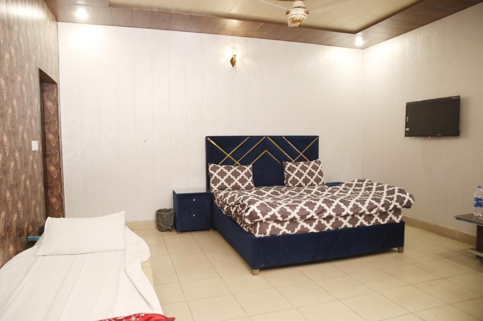 Royal Fort Executive Hotel Gulberg Lahore Exteriör bild